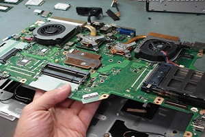 best laptop repair service centre